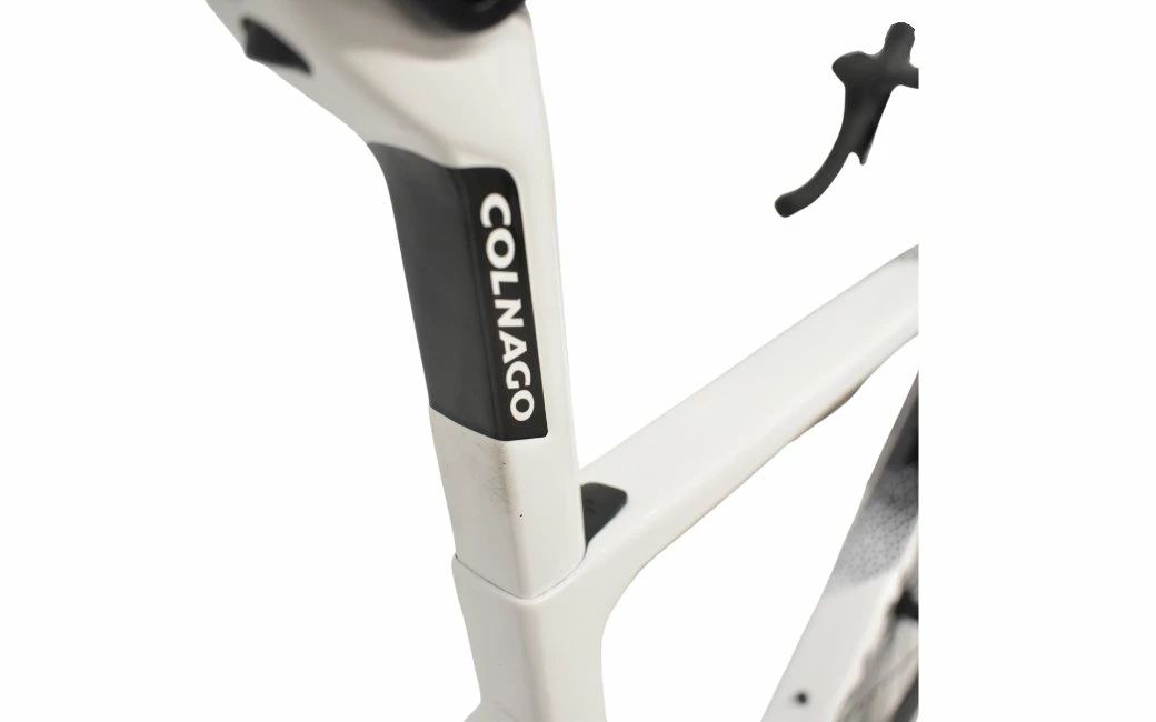 Vélo De Route COLNAGO V3 Rival ETap AXS Blanc/Noir - 2022 5 Vélo De Route COLNAGO V3 Rival ETap AXS Blanc/Noir - 2022 – Image 3