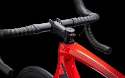 Vélo De Route TREK Emonda SL 6 Gris/Rouge - 2023 -Vélo Soldes Magasin velo de route trek emonda sl 6 grisrouge 2023 4