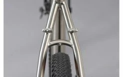 Genesis Bike Vélo Gravel Genesis Croix De Fer Titane Gris - 2022 12 Genesis Bike Vélo Gravel Genesis Croix De Fer Titane Gris - 2022 -Vélo Soldes Magasin velo gravel genesis croix de fer titane gris 2022 4