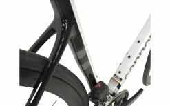 Vélo Route CANNONDALE SuperSix EVO Carbon Disc 105 Di2 Blanc/Noir - 2023 -Vélo Soldes Magasin velo route cannondale supersix evo carbon disc 105 di2 blancnoir 2023 3